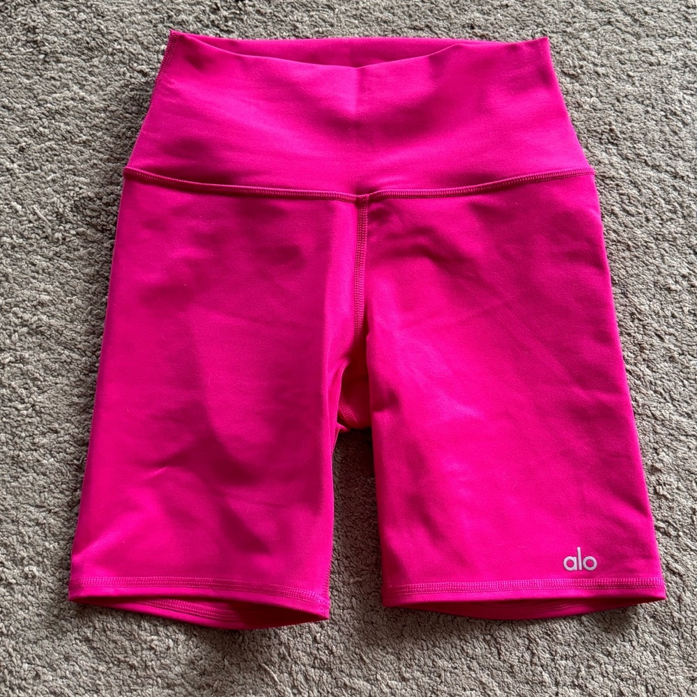 Alo Yoga Airbrush Biker Shorts